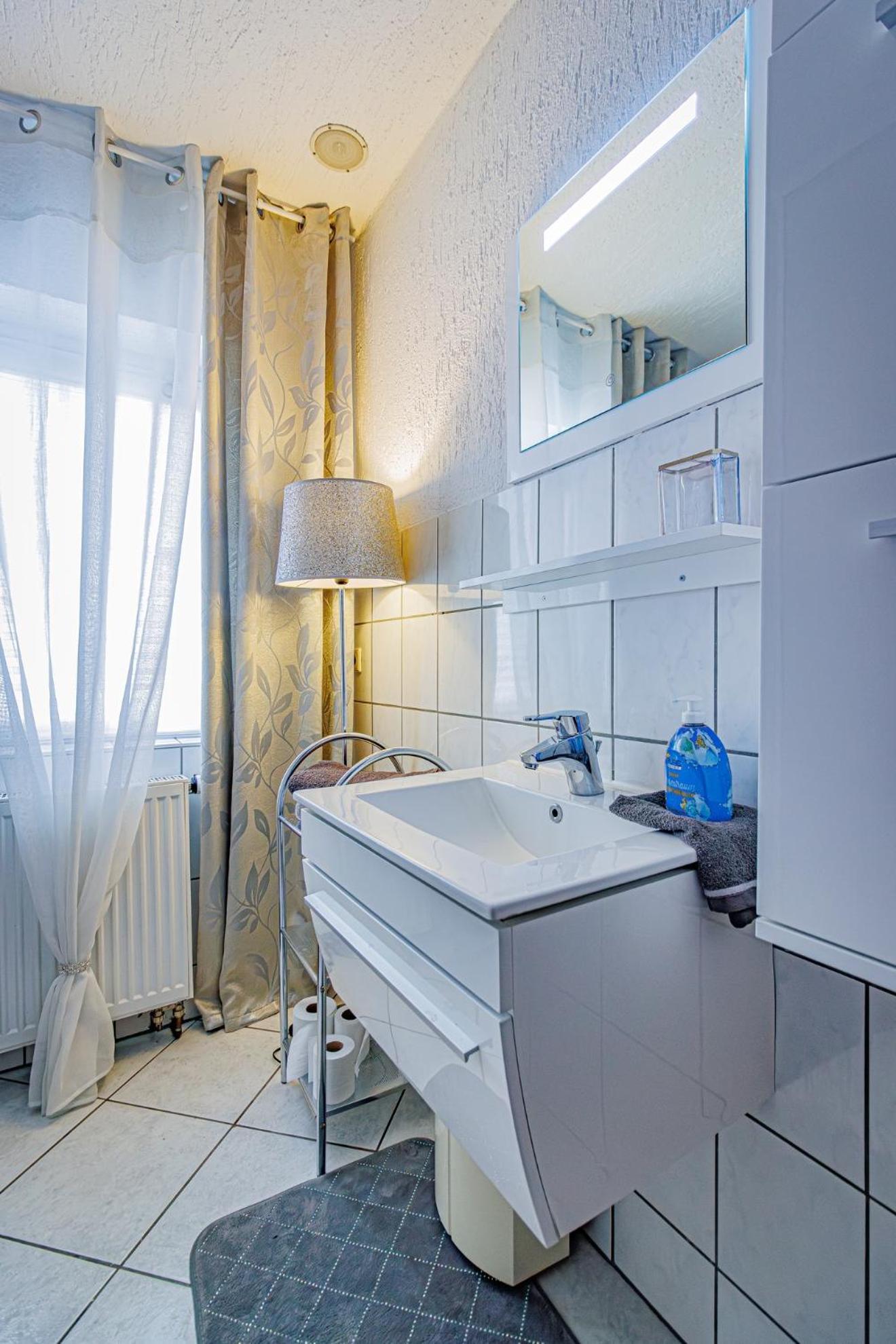Wohnen Ueber Einem Mediterranen Restaurant,Apartment 2 Oder 3 ライプツィヒ エクステリア 写真